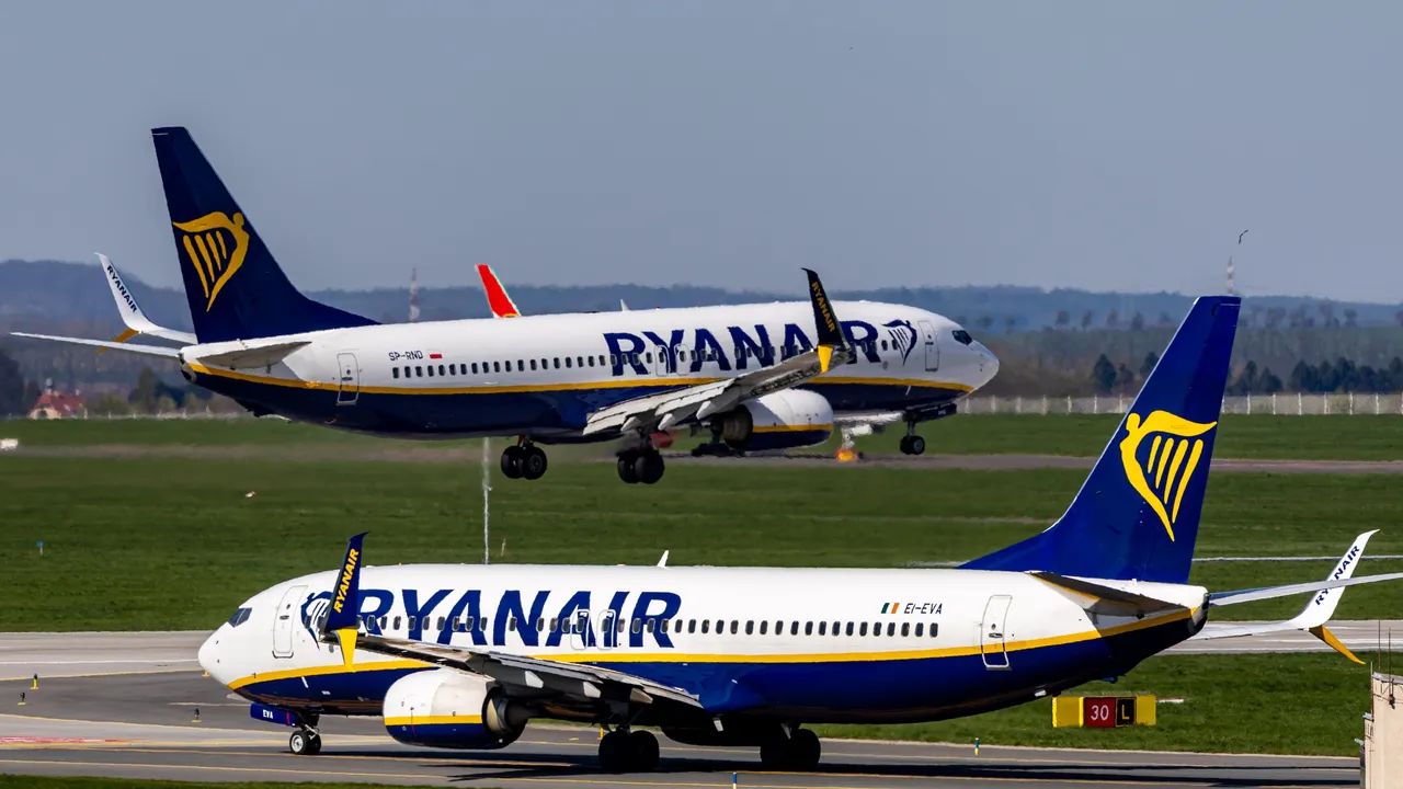 RYANAIR