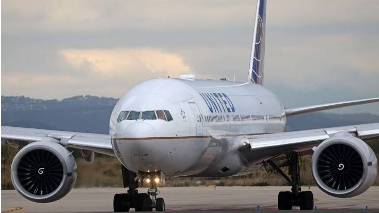 Untied Airlines