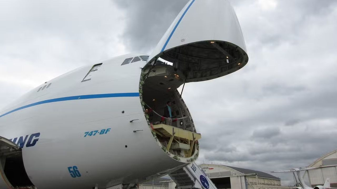 Boeing 747